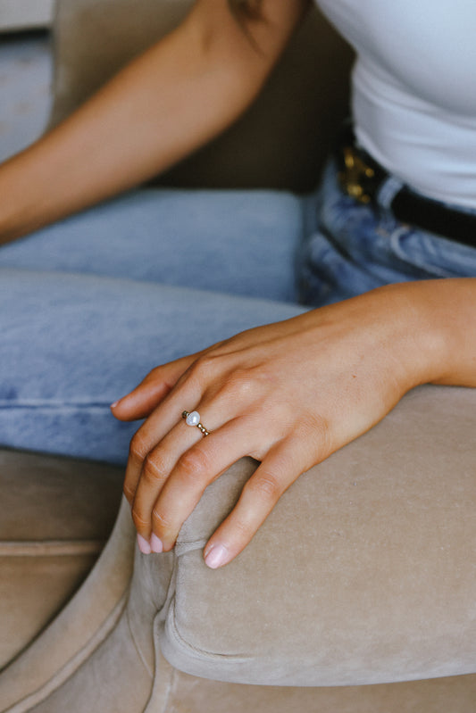 'Freshwater pearl' beaded ring