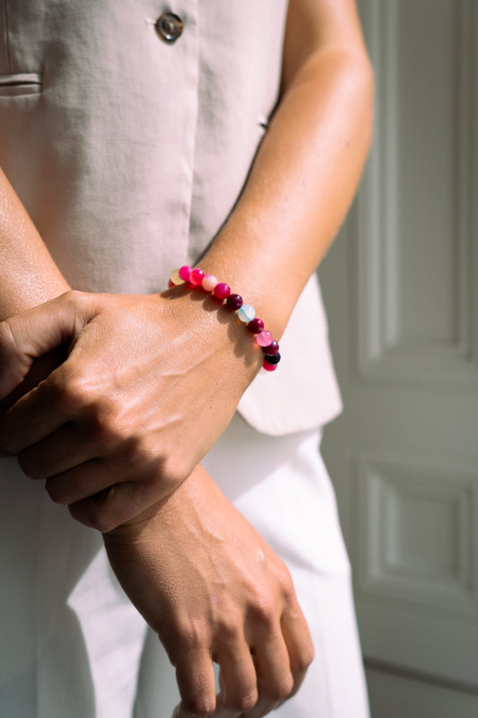 Agate gemstone bracelet