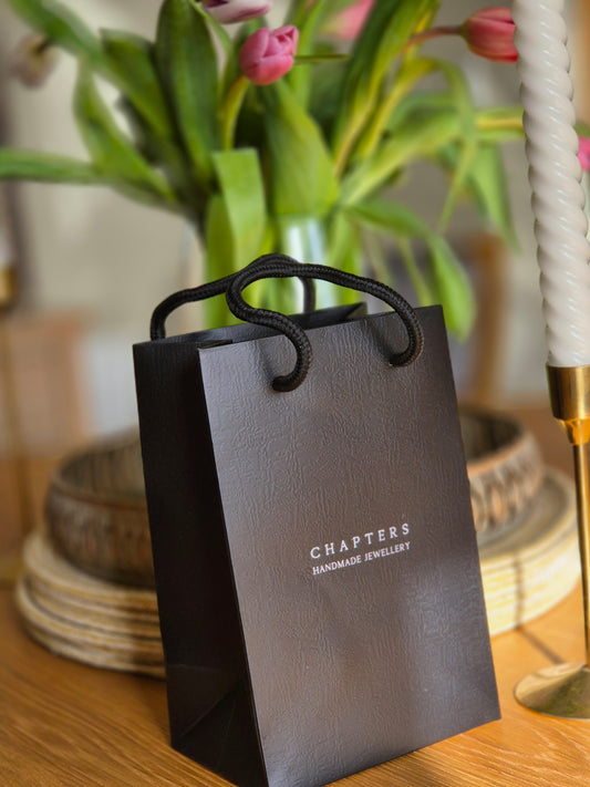 Branded gift bag (chapters)
