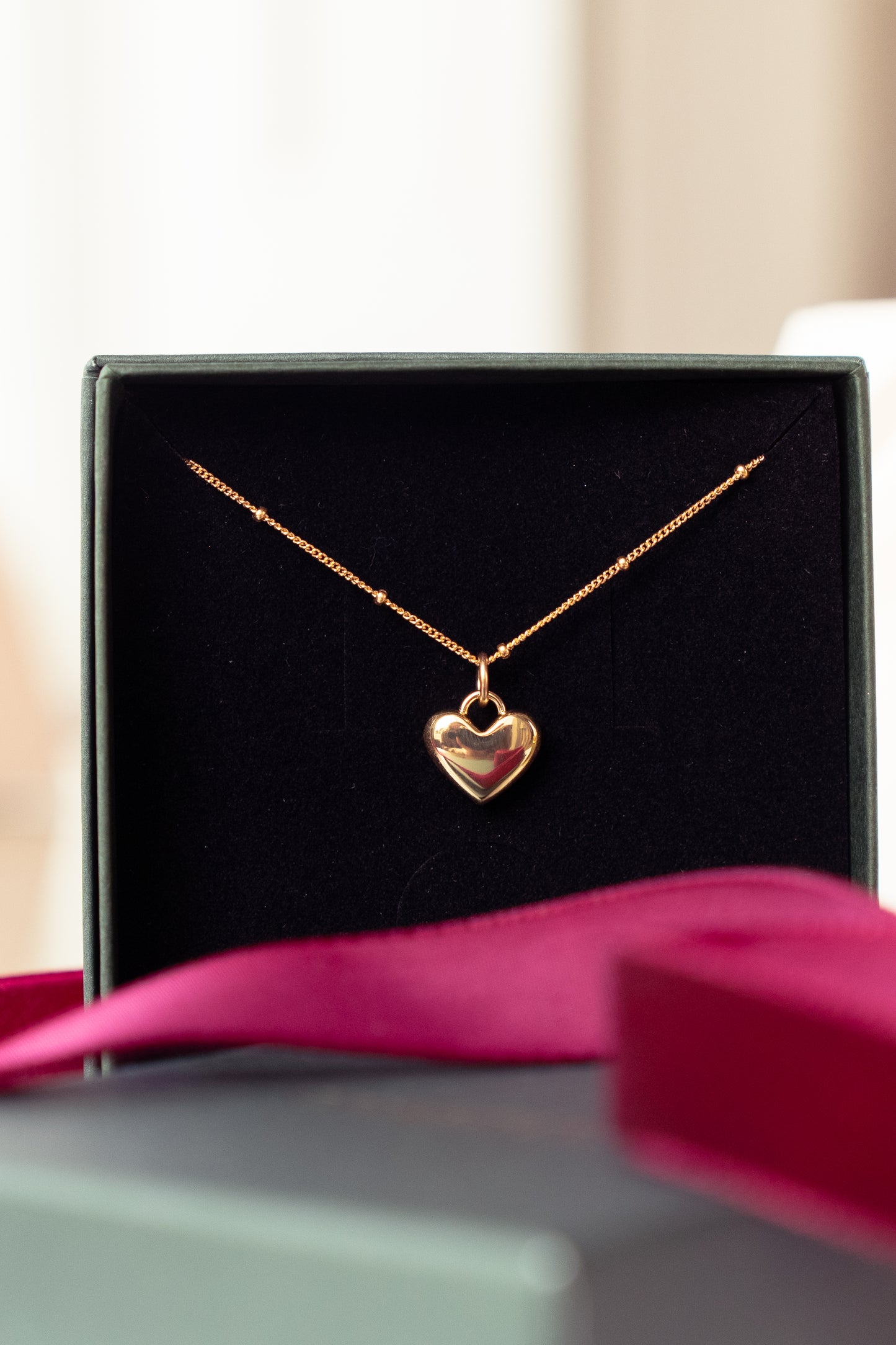 Love heart pendant necklace